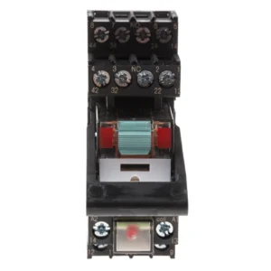 Relé auxiliar 14 pines, 230 vac, 4 NANC, módulo LED rojo, zócalo enchufable estándar, borne de tornillo. Código: LZS:PT5A5T30