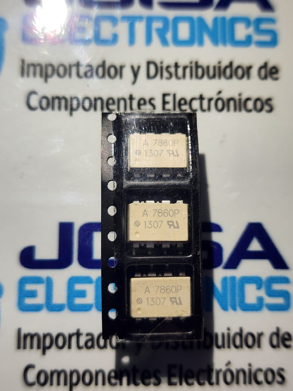 A7860P A7860P El Optoacoplador o modulador ópticamente aislado HCPL-7860/HCPL-786J y el IC de interfaz digital HCPL-0872 o filtro digital juntos forman un módulo analógico programable aislado de dos chips y distribuido por JOISA ELECTRONICS SAC A7860P El Optoacoplador o modulador ópticamente aislado HCPL-7860/HCPL-786J y el IC de interfaz digital HCPL-0872 o filtro digital juntos forman un módulo analógico programable aislado de dos chips y distribuido por JOISA ELECTRONICS SAC