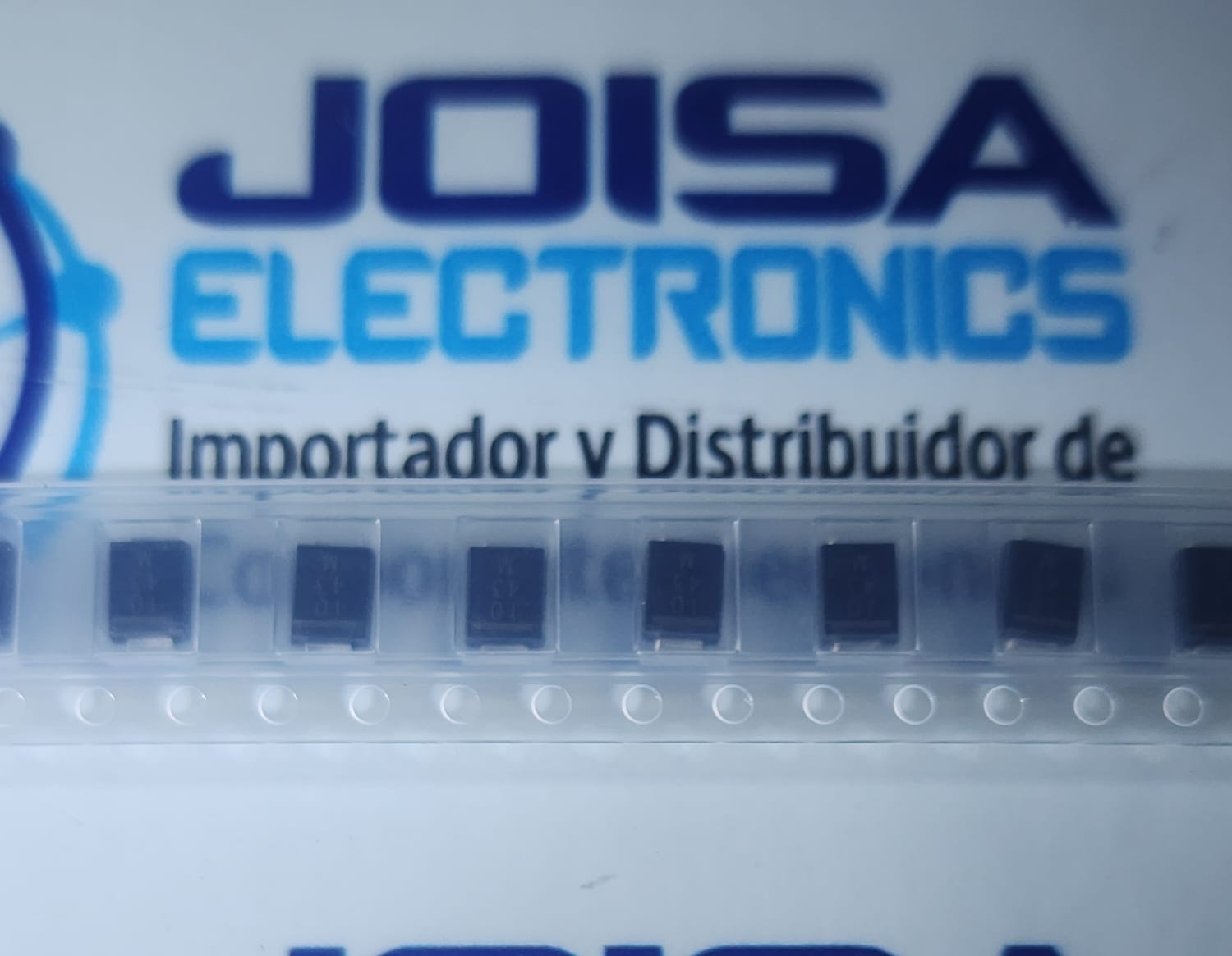 SS110 DIODO SMD Diodo: rectificador de barrera Schottky; SMA-W; SMD; 100V; 1A - Producto disponible SS110 DIODO SMD Diodo: rectificador de barrera Schottky; SMA-W; SMD; 100V; 1A - Producto disponible JOISA ELECTRONICS SAC PERU LIMA