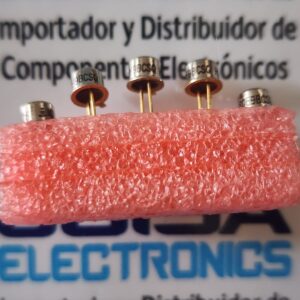 ICL8069BCSQ TRANSISTOR METALICO TO-52 1.2V El ICL8069 es una referencia de voltaje con compensación de temperatura de 1,2 V. Utiliza el principio de banda prohibida para lograr una excelente estabilidad y bajo nivel de ruido con corrientes inversas de hasta 50 μA. Sus aplicaciones incluyen convertidores analógico-digitales, convertidores digital-analógicos, detectores de umbral y reguladores de voltaje. Su bajo consumo lo hace especialmente adecuado para equipos alimentados por batería.Y COMERCIALIZADO POR JOISA ELECTRONICS SAC