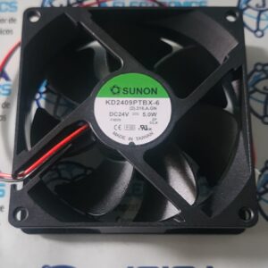 KD2409PTBX-6 El ventilador de 90 x 90 x 25 mm es un potente refrigerador de CC de 24 V (5,0 W) con construcción de 2 cables, cojinete de bolas (cargador de bolas), que mide 9 cm, es adecuado para inversores y computadoras y distribuido por proveedor JOISA ELECTRONICS SAC LIMA PERU