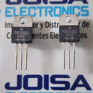 MBR2035CT El MBR2035CT es un diodo Schottky de potencia de cátodo común en empaque TO-220AB, diseñado para rectificación de alta eficiencia. Ofrece una corriente directa total de 20A ( ) y un voltaje inverso de 35V, ideal para fuentes conmutadas, inversores y protección contra polaridad inversa con baja caída de tensión Y COMERCIALIZADO POR PROVEEDOR JOISA ELECTRONICS SAC LIMA PERU