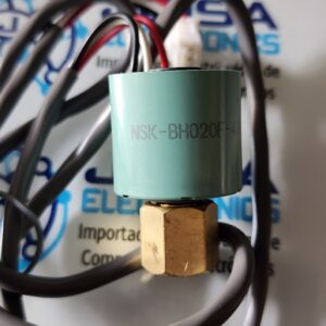 El NSK-BH020F es un tipo desensor de presión ratiométrico, que se utiliza normalmente como sensor de baja presión en sistemas de aire acondicionado central, específicamente para marcas como Hisense y Hitachi Condiciones de funcionamiento : Rango de temperatura del fluido : a a menudo aparece listada como NSK-BH020F-417 (Número de pieza: 17B46256A). . Rango de temperatura ambiente : a . Exactitud : para la mayoría de los rangos de temperatura Y SE COMERCIALIZA POR JOISA ELECTRONIS SAC PROVEEDOR LIMA PERU