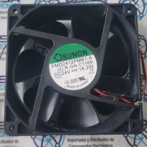 PMD2412PMB1 El PMD2412PMB1 es un ventilador axial de alta potencia fabricado por Sunon, diseñado para aplicaciones de enfriamiento industrial y de TI que requieren un flujo de aire significativo Y SE COMERCIALIZA EN JOISA ELECTRONICS SAC PROVEEDOR LIMA PERU