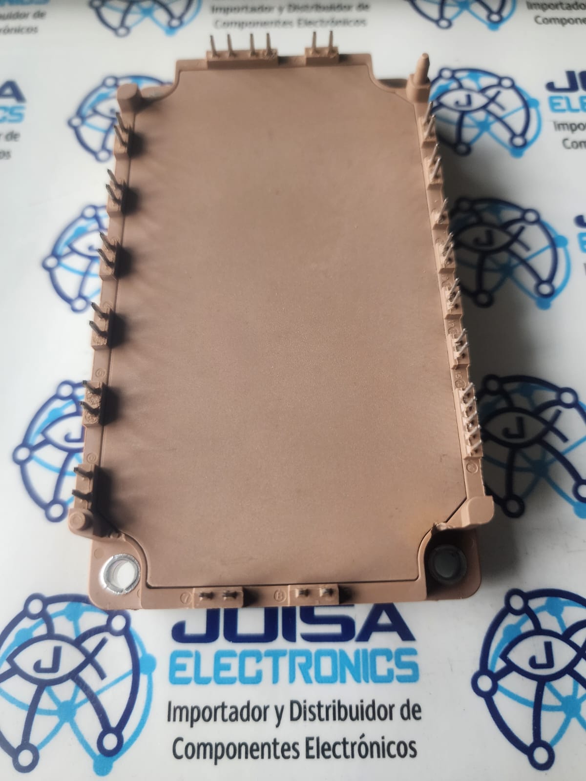 7MBR35SD120-50 El 7MBR35SD120-50 Es un módulo IGBT (Módulo Integrado de Potencia o PIM) fabricado por la marca Fuji Electric (de la serie S).. . . . Este producto se utiliza por separado en transformadores motorizados (inversores), amplificadores de servocontrol hwan y UPS (Sistema de Alimentación Ininterrumpida). y se comercializa en JOISA ELECTRONICS SAC PROVEEDOR LIMA PERU
