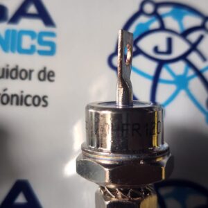 70HFR120 El 70HFR120 es un diodo rectificador de potencia de alta corriente con montaje tipo tornillo (stud mount) fabricado principalmente por marcas como Vishay. Su característica clave es que posee polaridad inversa (el ánodo está conectado al tornillo), lo que lo diferencia del modelo 70HF120, el cual lleva el cátodo en el tornillo. Corriente directa promedio (\(I_{F(AV)}\)) 70 A Voltaje inverso repetitivo máximo (\(V_{RRM}\)) 1200 V (1.2 kV) y se comercializa en JOISA ELECTRONICS SAC PROVEEDOR LIMA