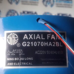 G21070HA2BL es unventilador axial de refrigeración industrial. . . . Esto se utiliza principalmente en máquinas de soldar , inversores y otros tipos de equipos industriales para protegerlos contra el sobrecalentamiento Voltaje 220V - 240V AC (Corriente Alterna) Potencia 65W Corriente 0,30 A Dimensiones 210 x 210 x 70 mm (21 cm de alto) y se comercializa en JOISA ELECTRONICS SAC PROVEEDOR LIMA PERU